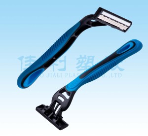 Four Blade Razor