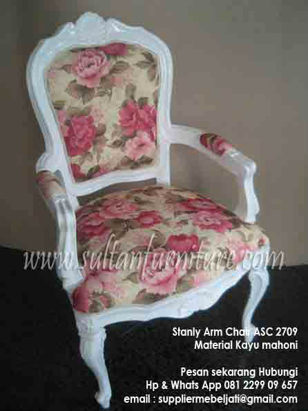 Carving Furniture Chair Model