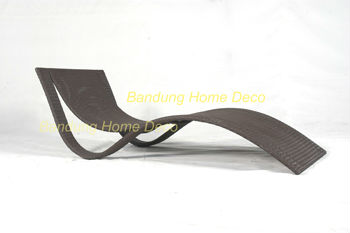 Synthetic Rattan Pool Lounger Chair