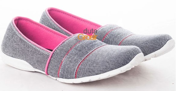 Casual Flat Shoes Grey Color Garucci GRC 110